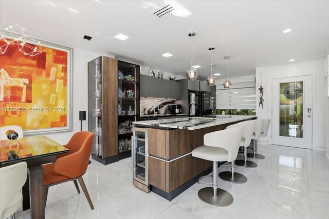 3629 Estepona Ave E-27, Doral, FL 33178