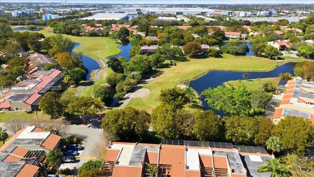 3629 Estepona Ave E-27, Doral, FL 33178