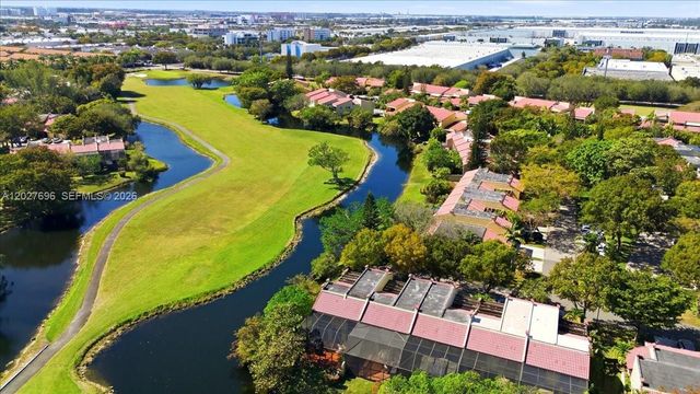 3629 Estepona Ave E-27, Doral, FL 33178