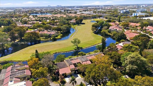 3629 Estepona Ave E-27, Doral, FL 33178