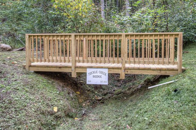 2423 Paradise Falls Way Way, Sevierville, TN 37862