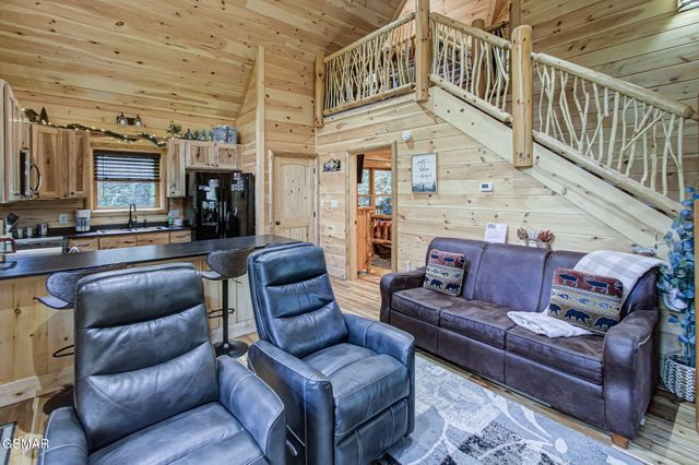 2423 Paradise Falls Way Way, Sevierville, TN 37862