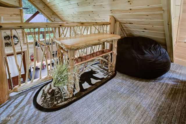 2423 Paradise Falls Way Way, Sevierville, TN 37862