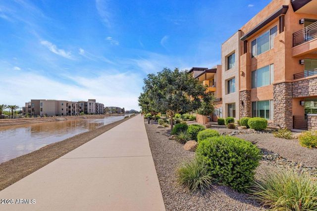 4803 N WOODMERE FAIRWAY -- 2006, Scottsdale, AZ 85251