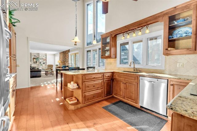 7116 Fox Circle, Larkspur, CO 80118