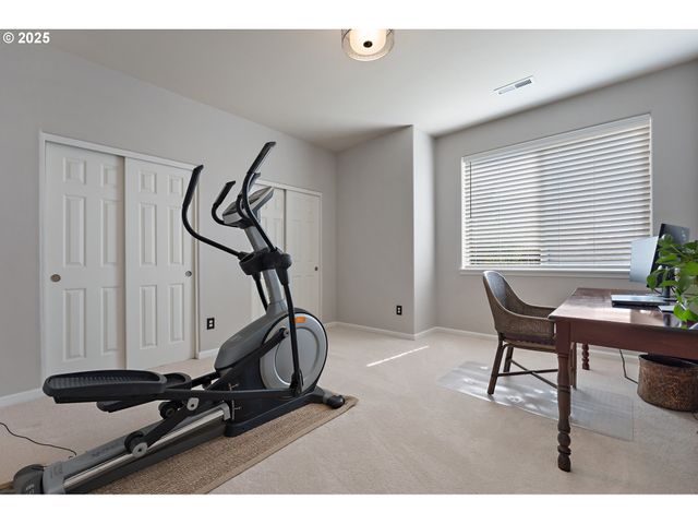 15702 Sw SNOWY OWL Ln, Beaverton, OR 97007