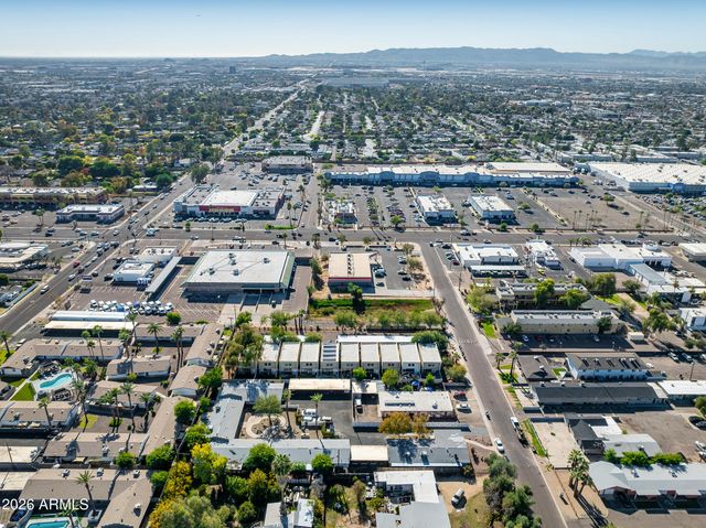 2947 N 39TH Street, Phoenix, AZ 85018