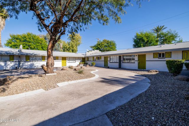2947 N 39TH Street, Phoenix, AZ 85018