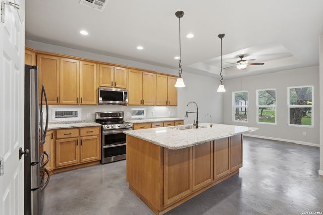 1760 ROLLING RIVER VW, Spring Branch, TX 78070