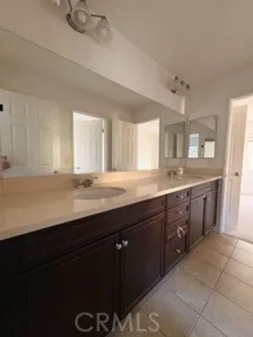 527 Via De La Paz, Palm Desert, CA 92211