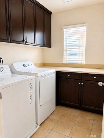 527 Via De La Paz, Palm Desert, CA 92211