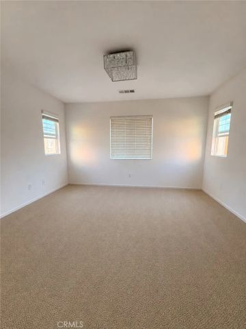 527 Via De La Paz, Palm Desert, CA 92211