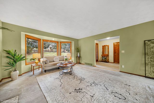 5217 N Millview Dr, Spokane, WA 99212