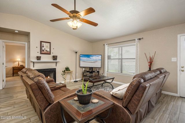 3938 Marble View Drive, Las Cruces, NM 88012