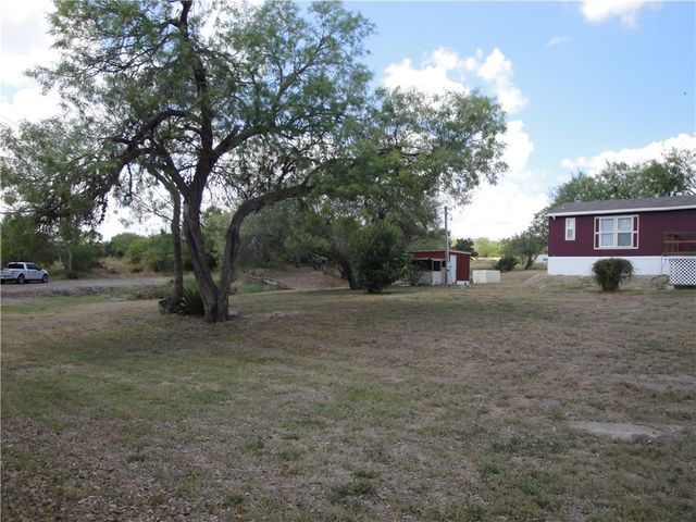 315 S Vista Dr S, Sandia, TX 78383