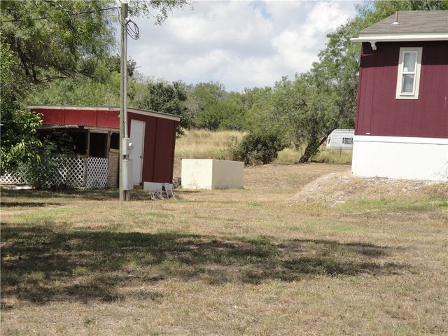 315 S Vista Dr S, Sandia, TX 78383