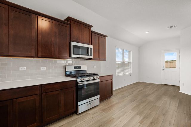 103 Brushy Creek DR, Bastrop, TX 78602