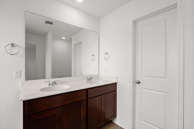 103 Brushy Creek DR, Bastrop, TX 78602