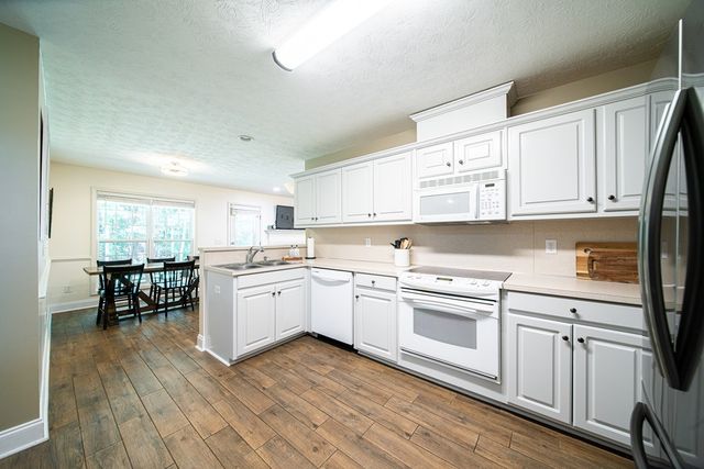 165 Bluebird Lane, Phenix City, AL 36870