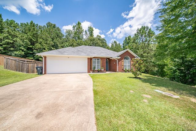 165 Bluebird Lane, Phenix City, AL 36870