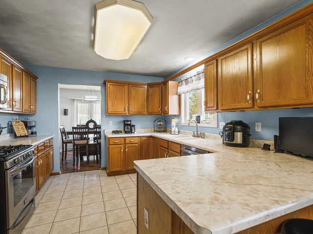 5394 Painted Pony Lane, Loves Park, IL 61111
