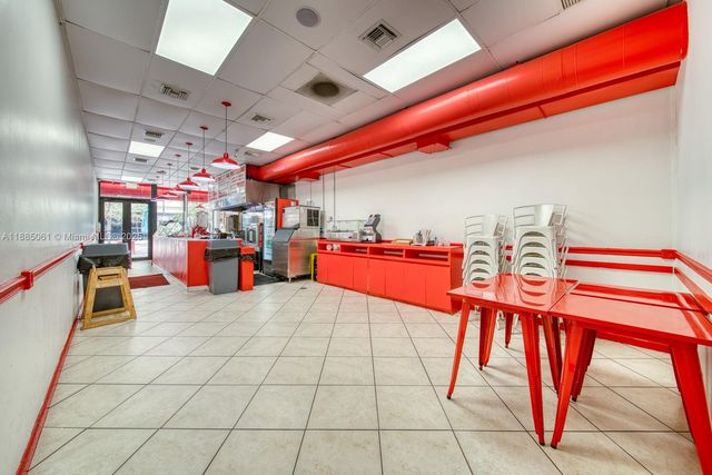 Quick Service Restaurant For Sale In Downtown Miami, Miami, FL 33130