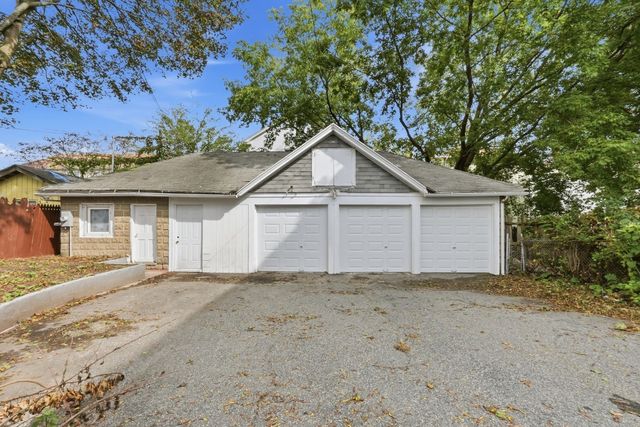 165 Fairmont Ave, Worcester, MA 01604