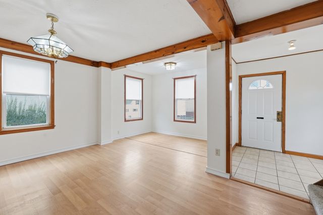 165 Fairmont Ave, Worcester, MA 01604