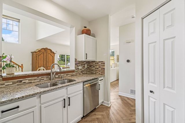 1195 Mark Court, Antioch, IL 60002