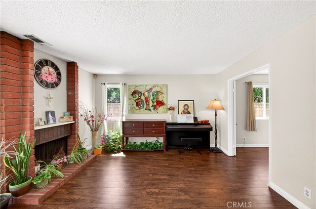 14 Rainbow Ridge, Phillips Ranch, CA 91766