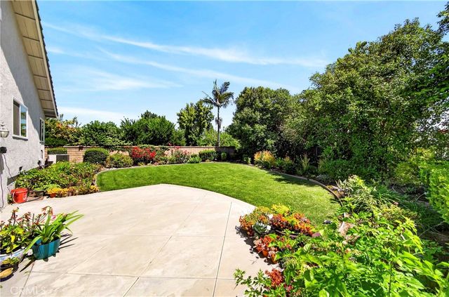 14 Rainbow Ridge, Phillips Ranch, CA 91766