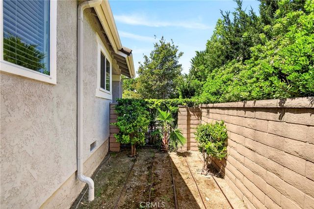 14 Rainbow Ridge, Phillips Ranch, CA 91766