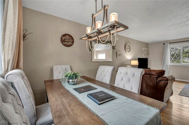 36729 Lakehurst Drive, Eastlake, OH 44095