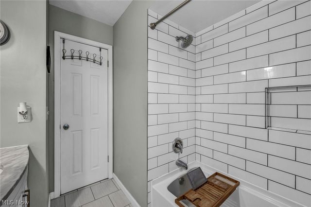 36729 Lakehurst Drive, Eastlake, OH 44095