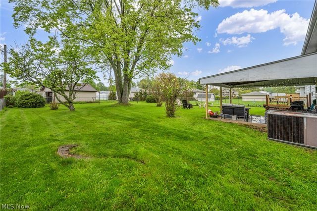 36729 Lakehurst Drive, Eastlake, OH 44095
