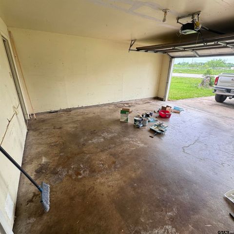 300 Merrell Drive, Sulphur Springs, TX 75482