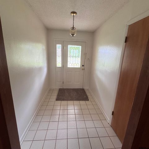 300 Merrell Drive, Sulphur Springs, TX 75482