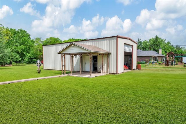 10592 Tree Lane, Princeton, TX 75407