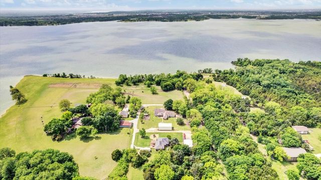 10592 Tree Lane, Princeton, TX 75407