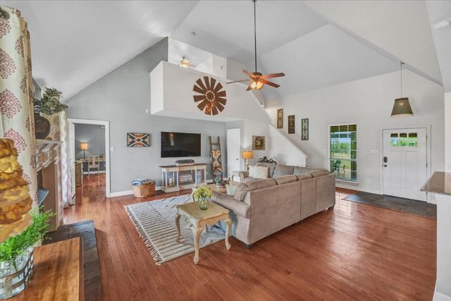 10592 Tree Lane, Princeton, TX 75407