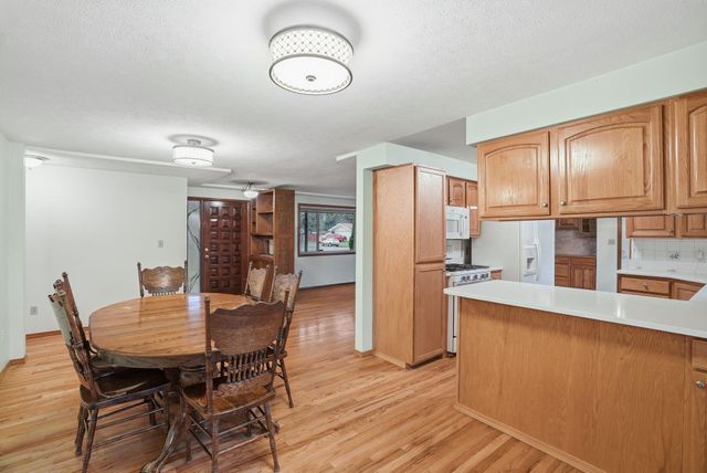 10907 E 24TH Ave, Spokane Valley, WA 99206