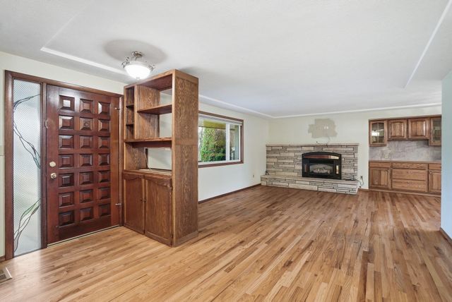 10907 E 24TH Ave, Spokane Valley, WA 99206