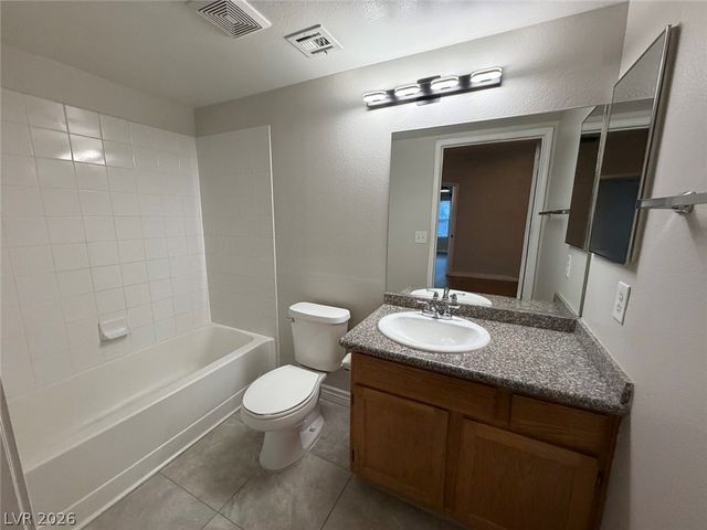 7255 West Sunset Road 1013, Las Vegas, NV 89113