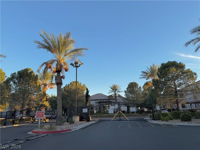 7255 West Sunset Road 1013, Las Vegas, NV 89113