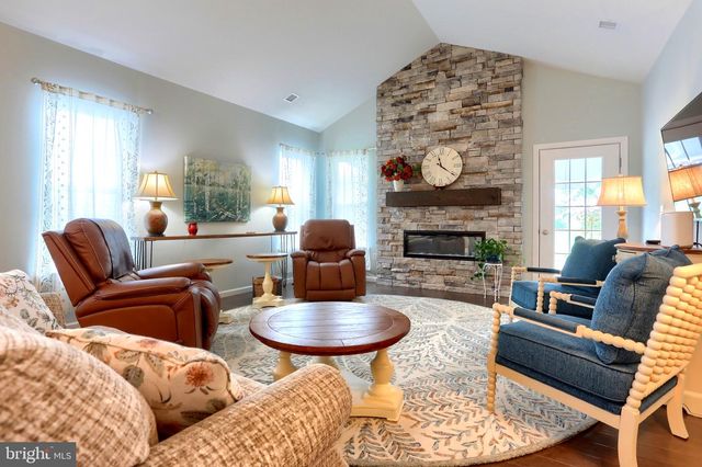 709 JEFFSU LN, Annville, PA 17003