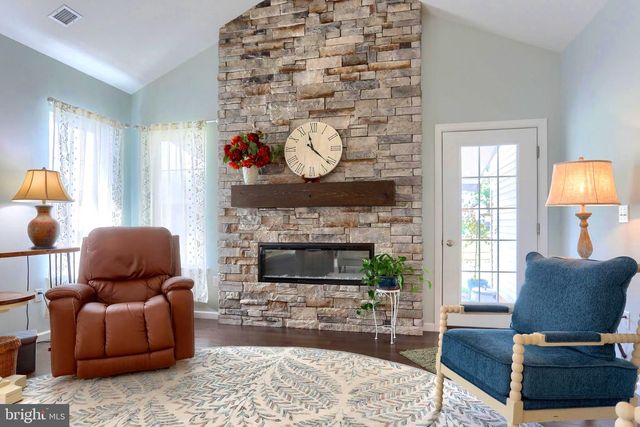 709 JEFFSU LN, Annville, PA 17003