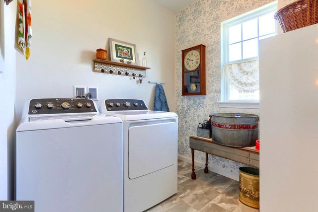 709 JEFFSU LN, Annville, PA 17003