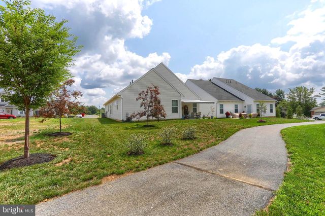 709 JEFFSU LN, Annville, PA 17003
