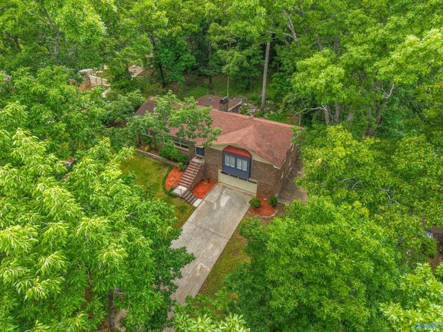 6808 Jones Valley Drive SE, Huntsville, AL 35802