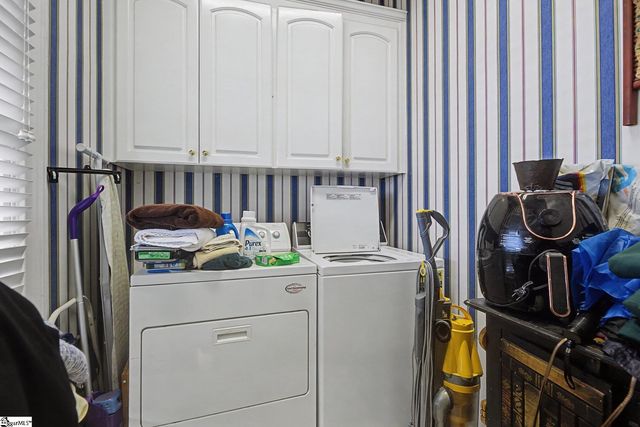 319 Waters Road, Taylors, SC 29687